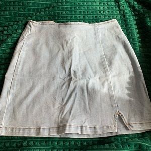 wild fable Light Wash Stretch Denim Skirt | Size 2